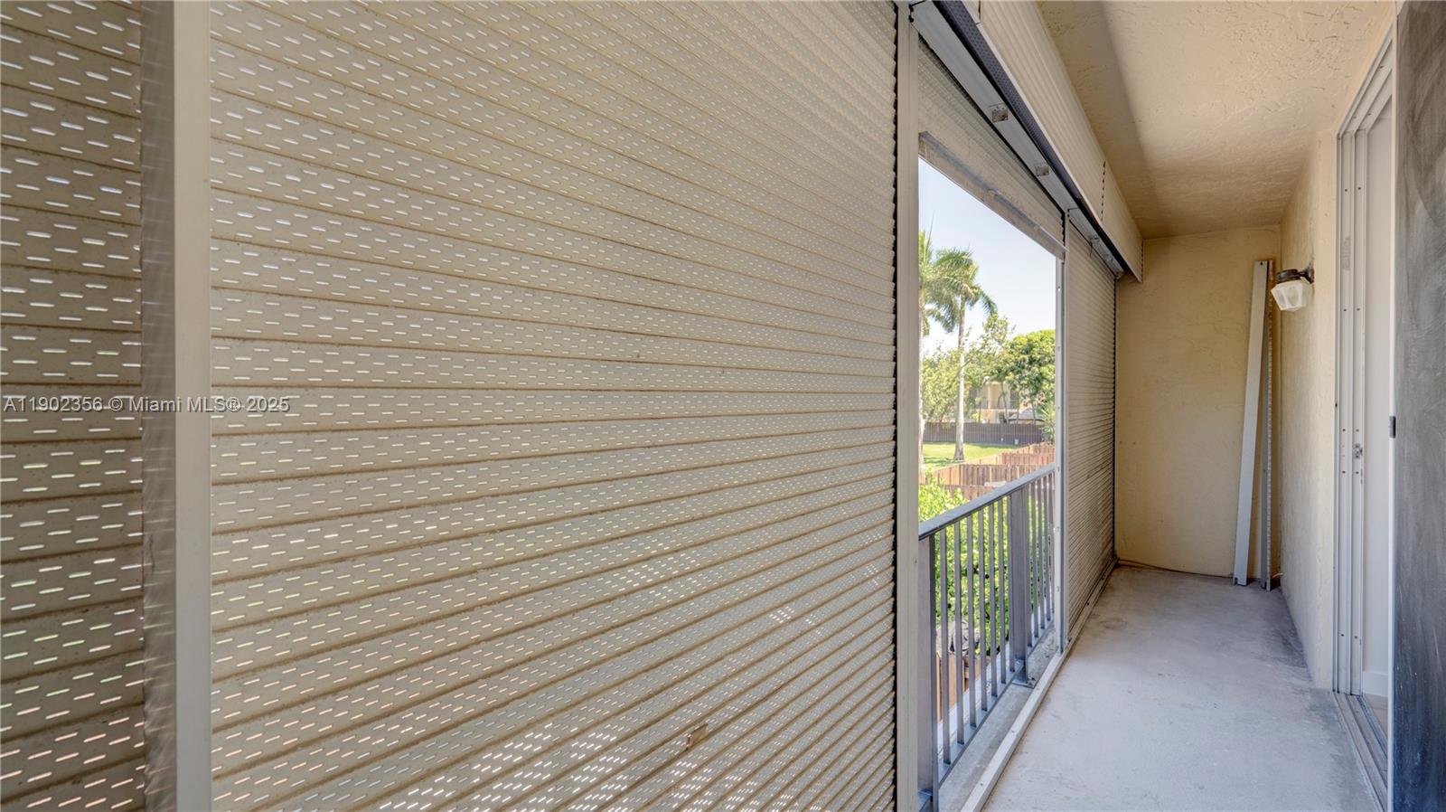 VENETIAN PARK III CONDO - Residential Lease