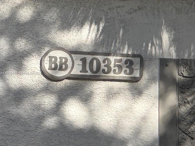 HEFTLER KENDALL ACRES - Residential Lease