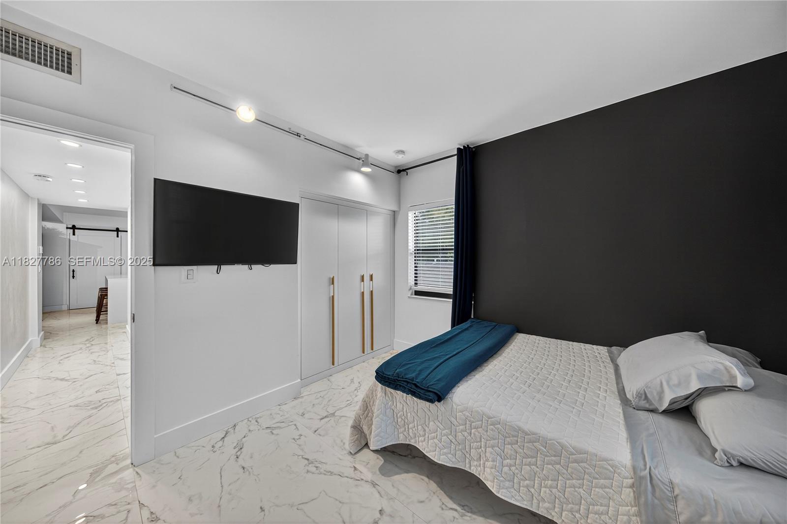 DAMES & YOUNG RESUB BLK - Residential Income