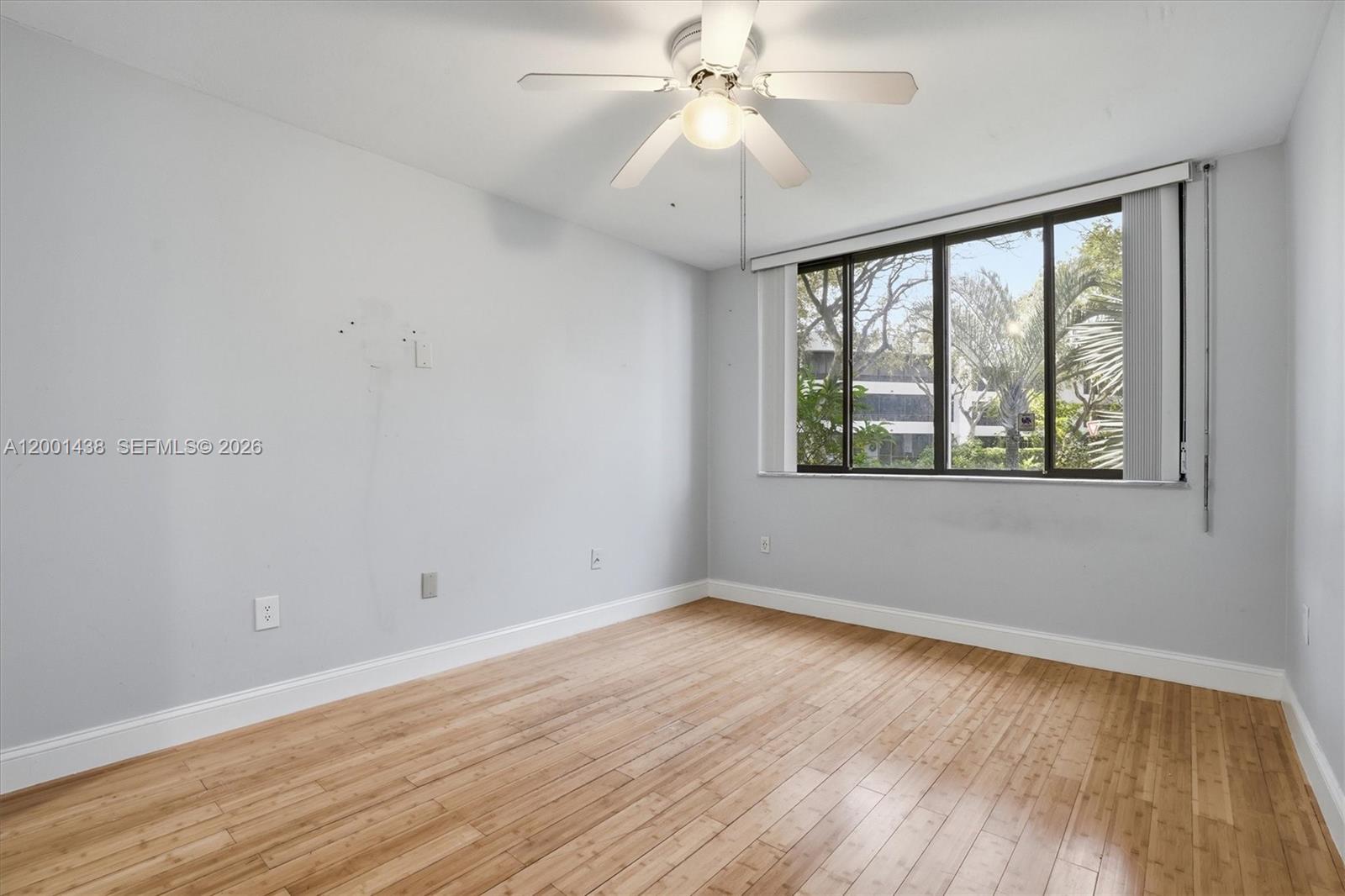 SHERIDAN BY THE BEACH CON - Residential