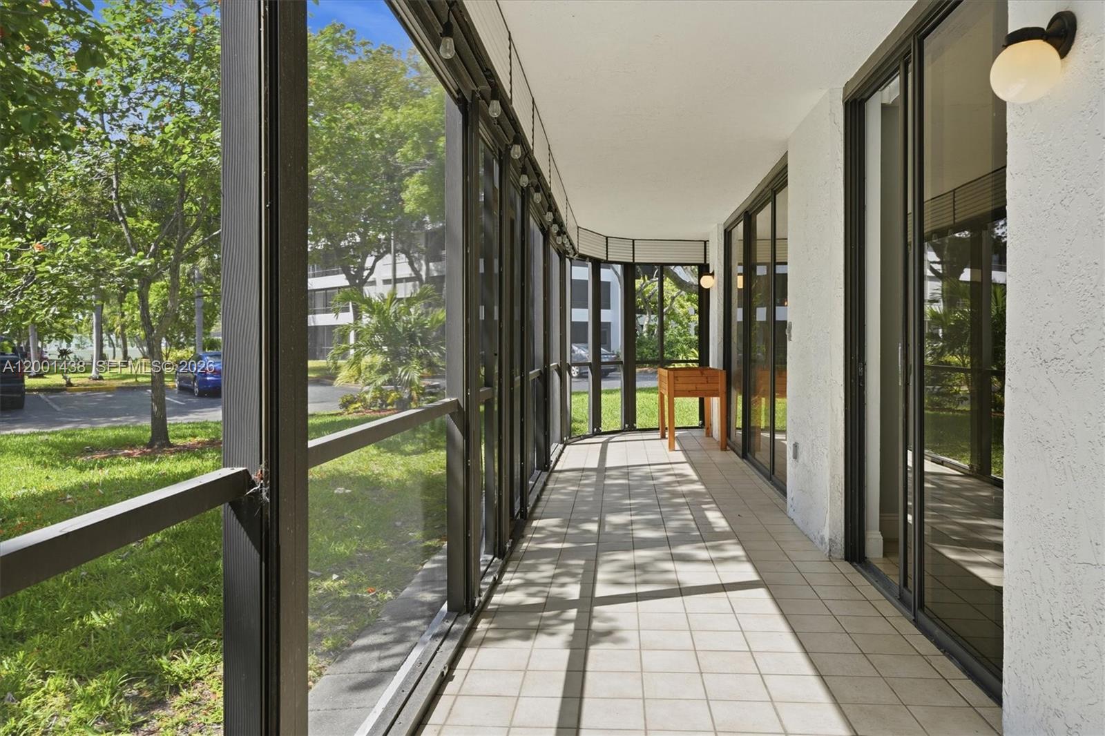 SHERIDAN BY THE BEACH CON - Residential