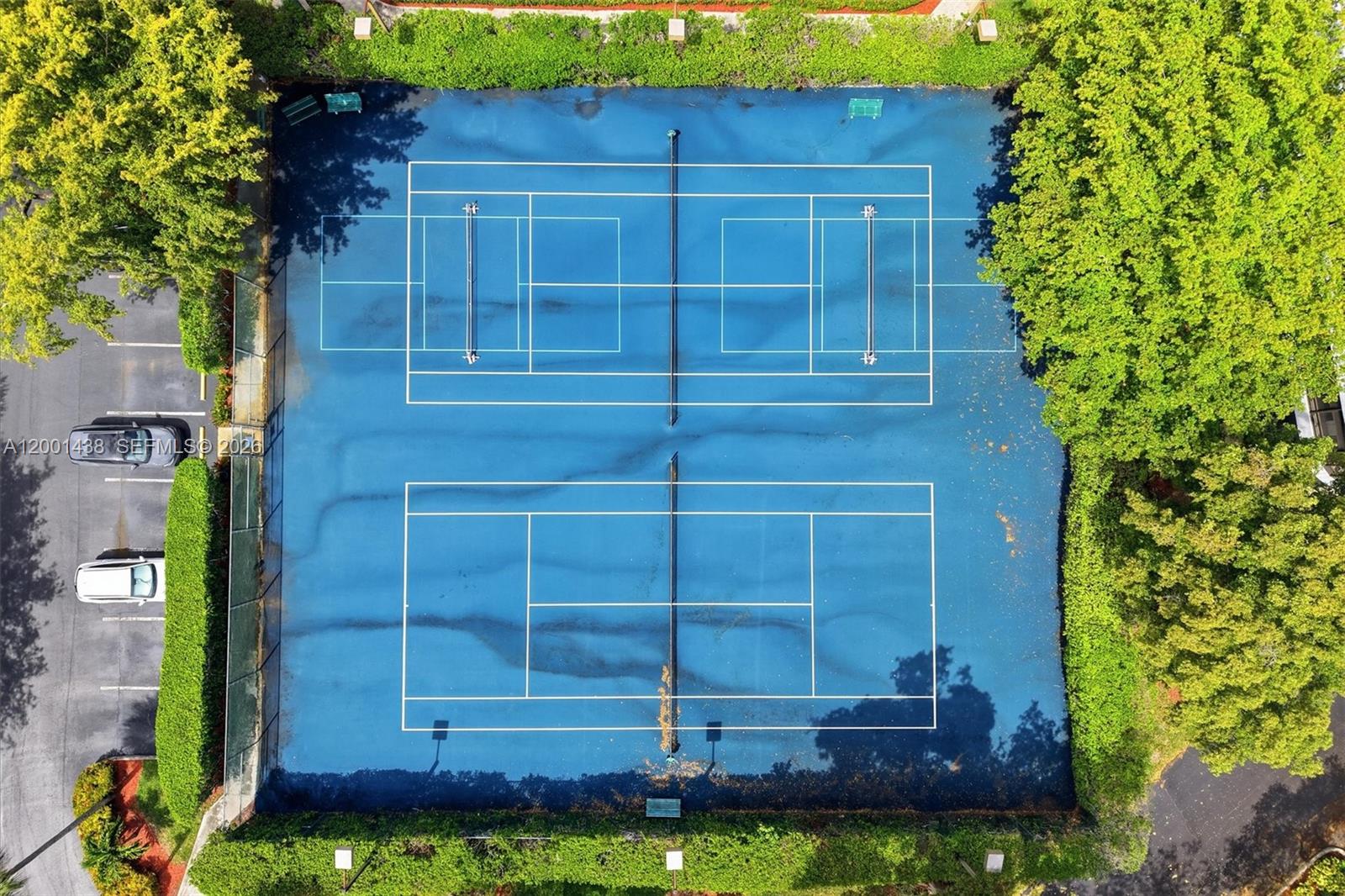 SHERIDAN BY THE BEACH CON - Residential