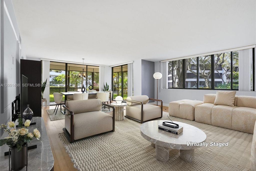 Photo of 1410 Sheridan St #8I, Hollywood, FL 33020 (MLS # A12001438)