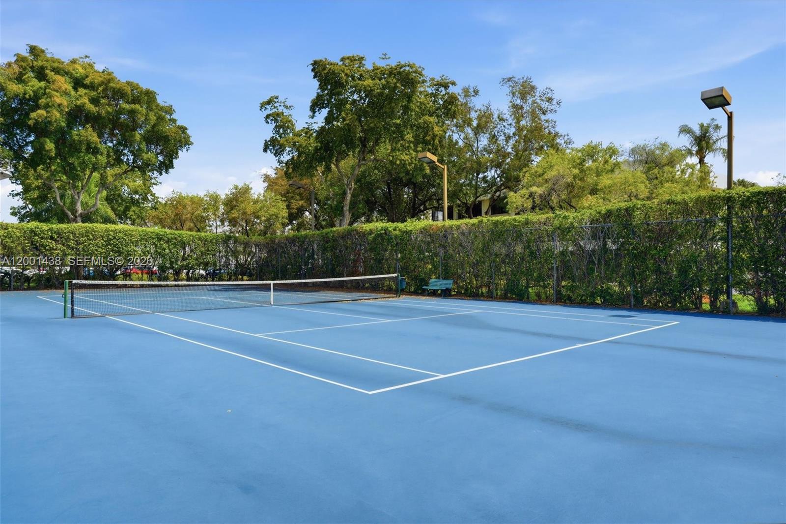 SHERIDAN BY THE BEACH CON - Residential