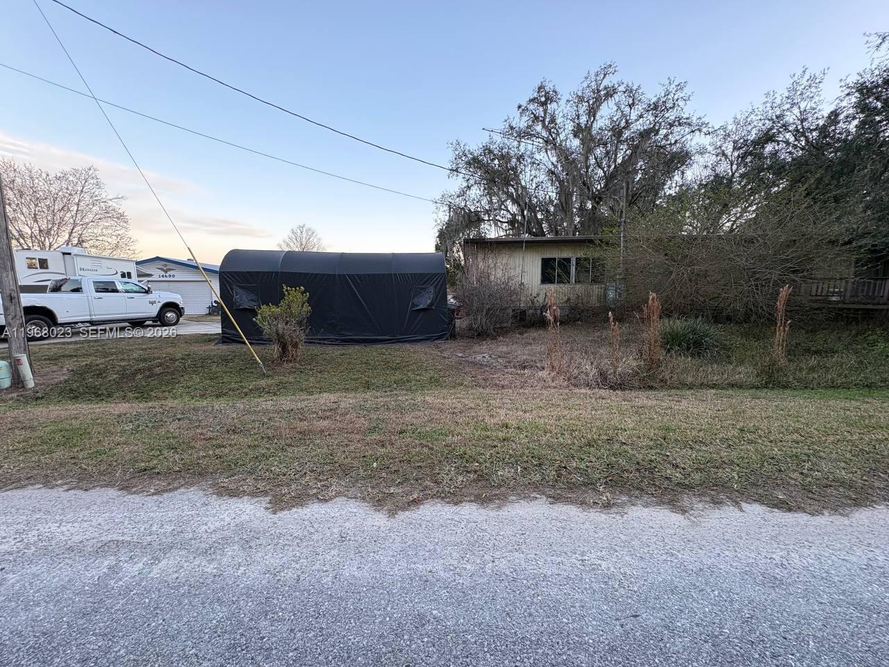 LAKE LYNNE - Residential