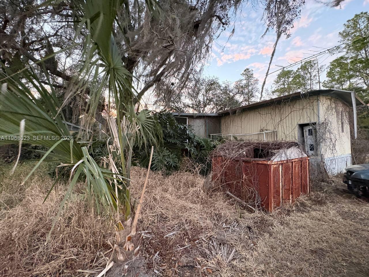 LAKE LYNNE - Residential