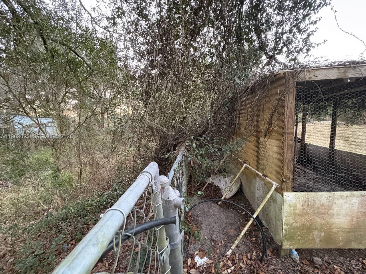 LAKE LYNNE - Residential