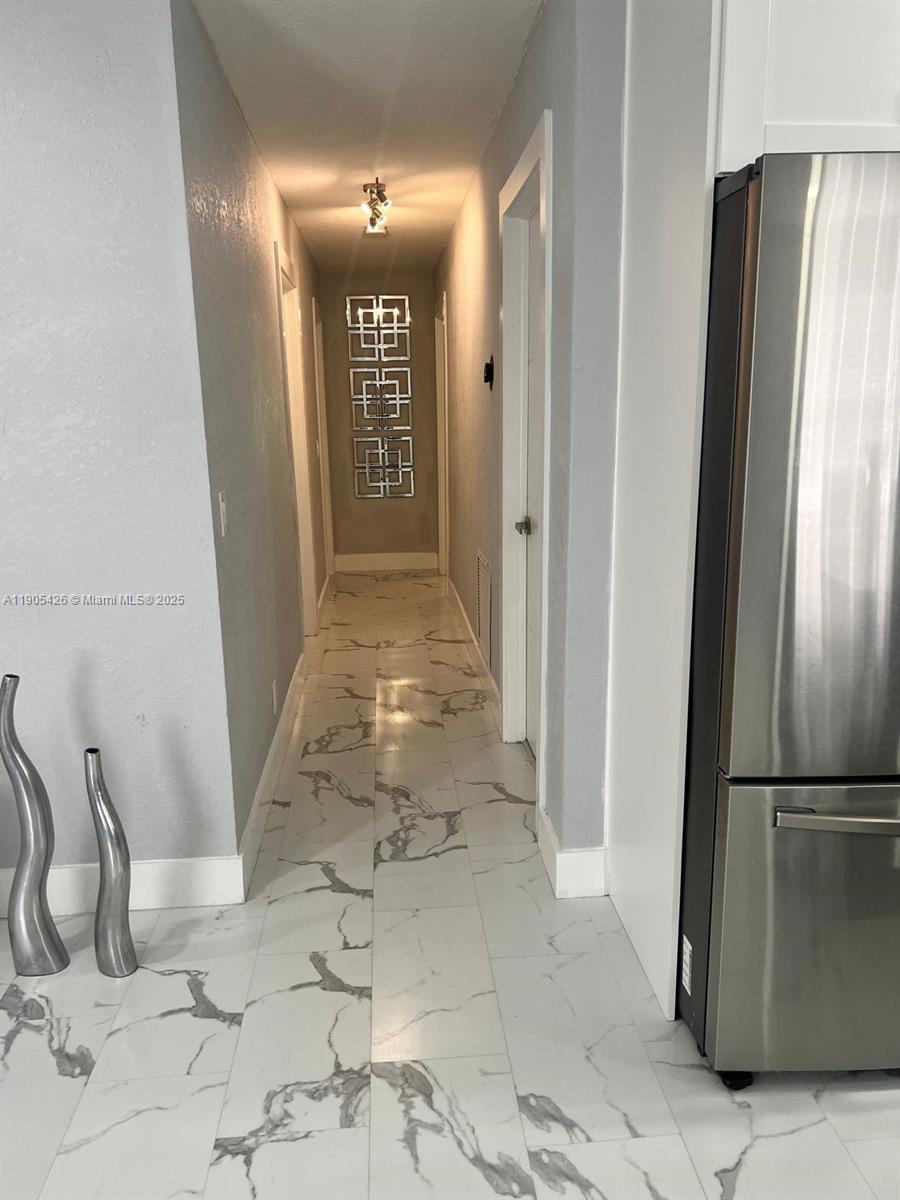 HABITAT VILLAS - Residential Lease