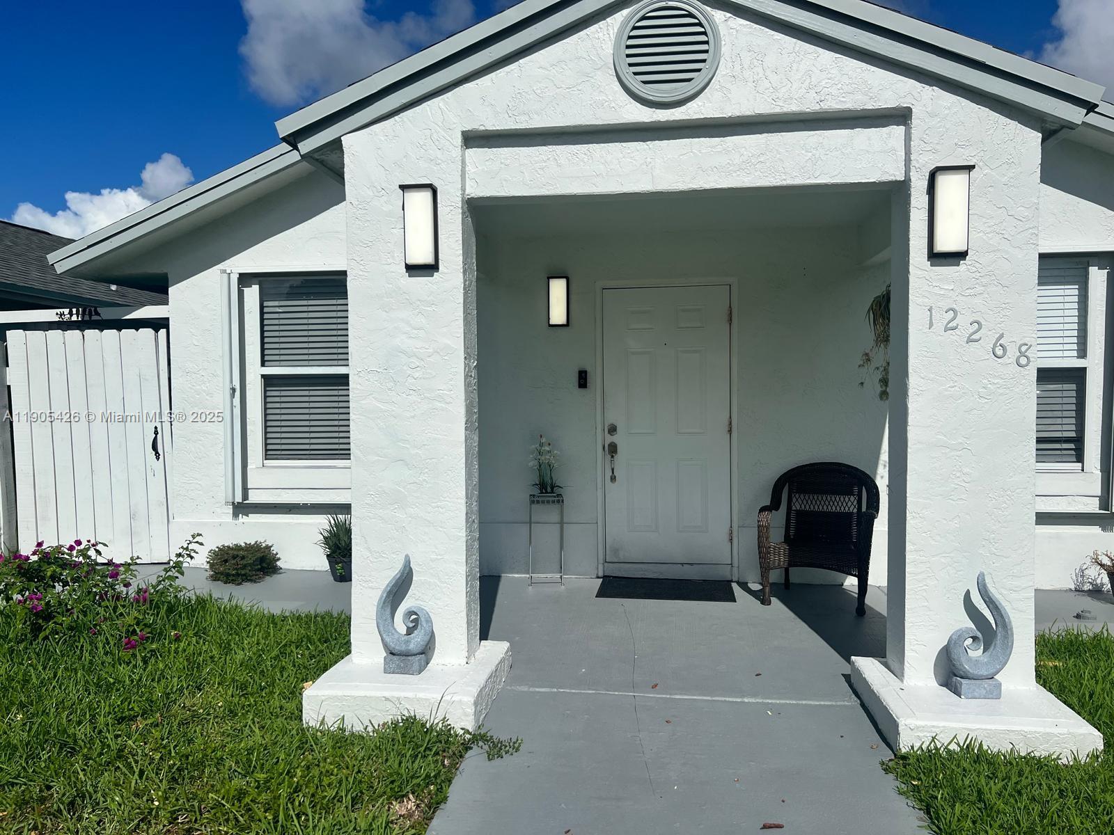 HABITAT VILLAS - Residential Lease