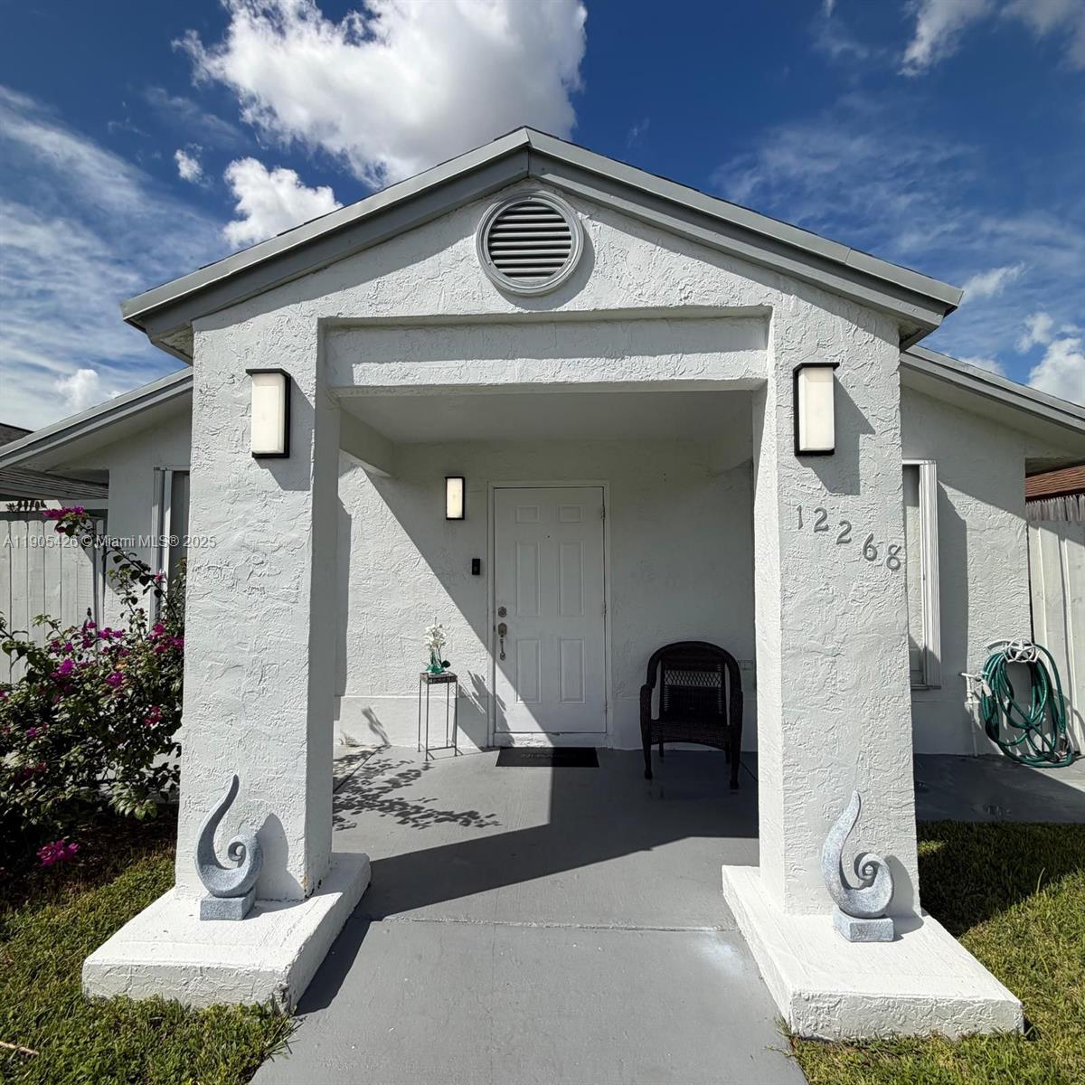 HABITAT VILLAS - Residential Lease