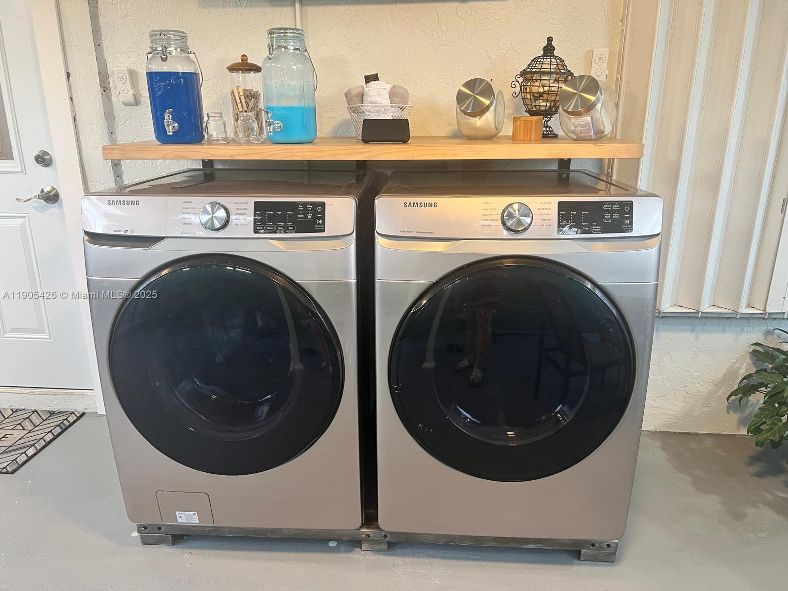 HABITAT VILLAS - Residential Lease