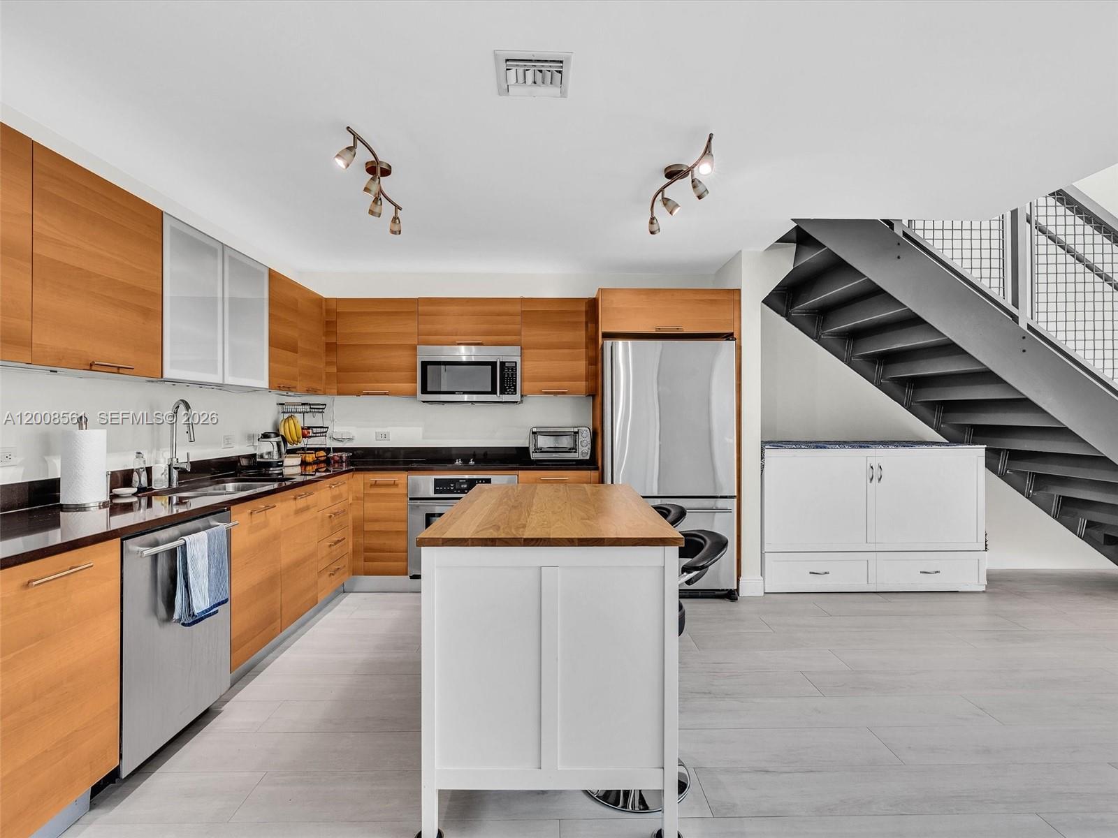 FOUR MIDTOWN MIAMI CONDO - Residential