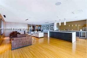 900 BISCAYNE BAY CONDO - Residential