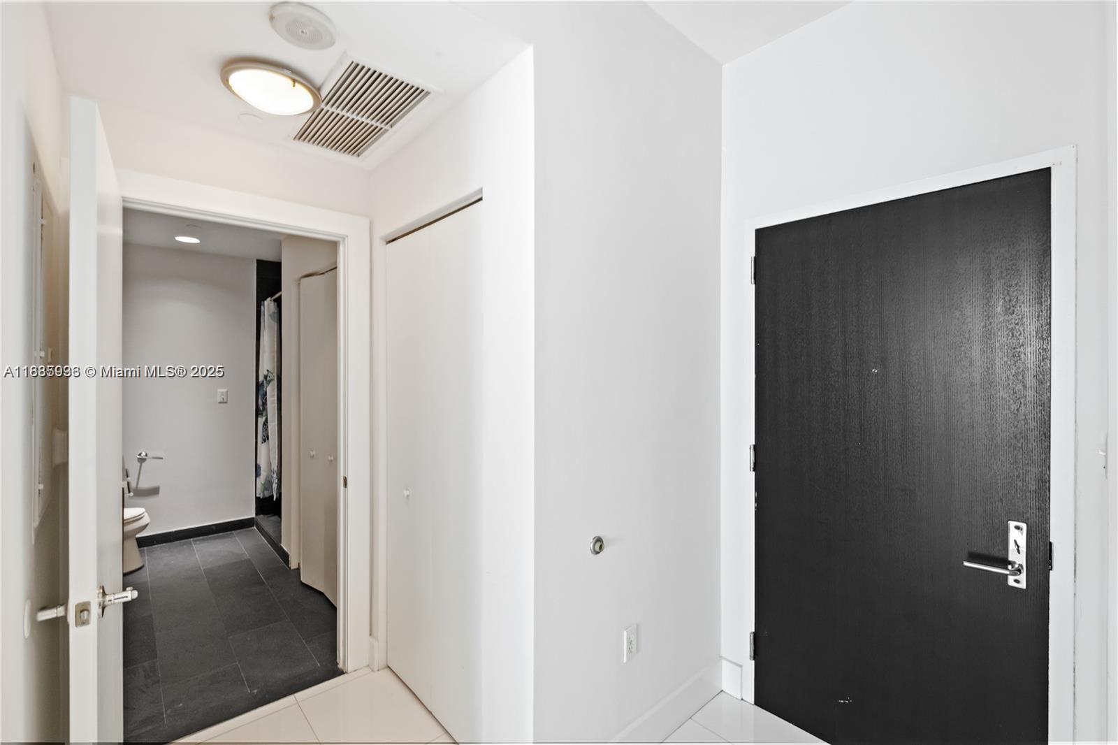 900 BISCAYNE BAY CONDO - Residential