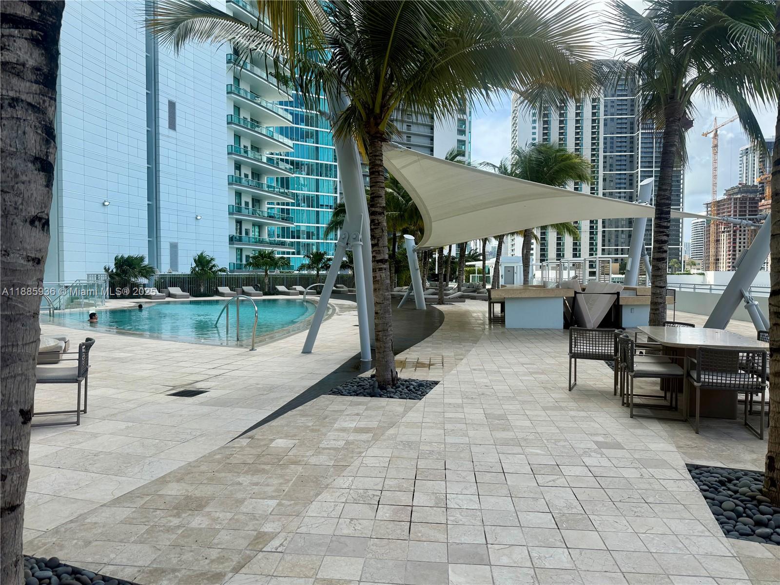 900 BISCAYNE BAY CONDO - Residential