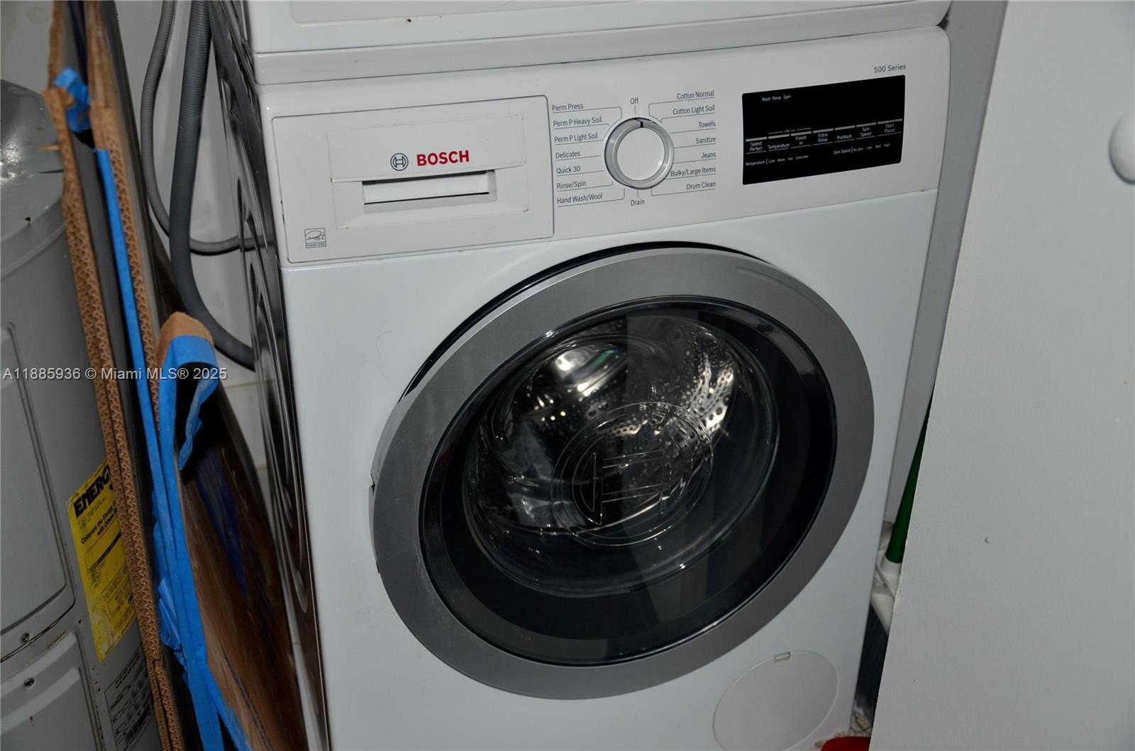 900 BISCAYNE BAY CONDO - Residential