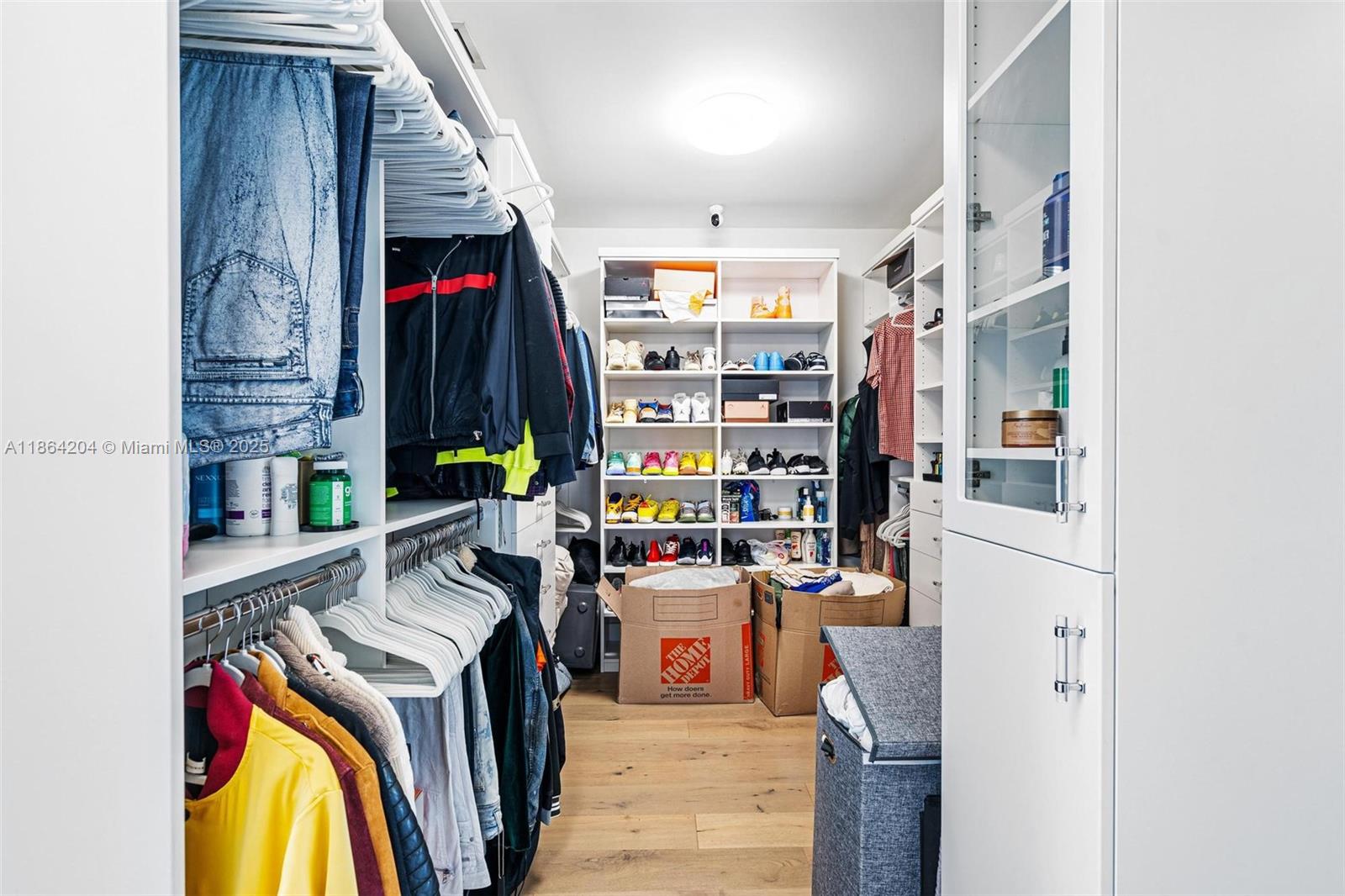 LAUDERDALE BEACH EXT UNIT - Residential