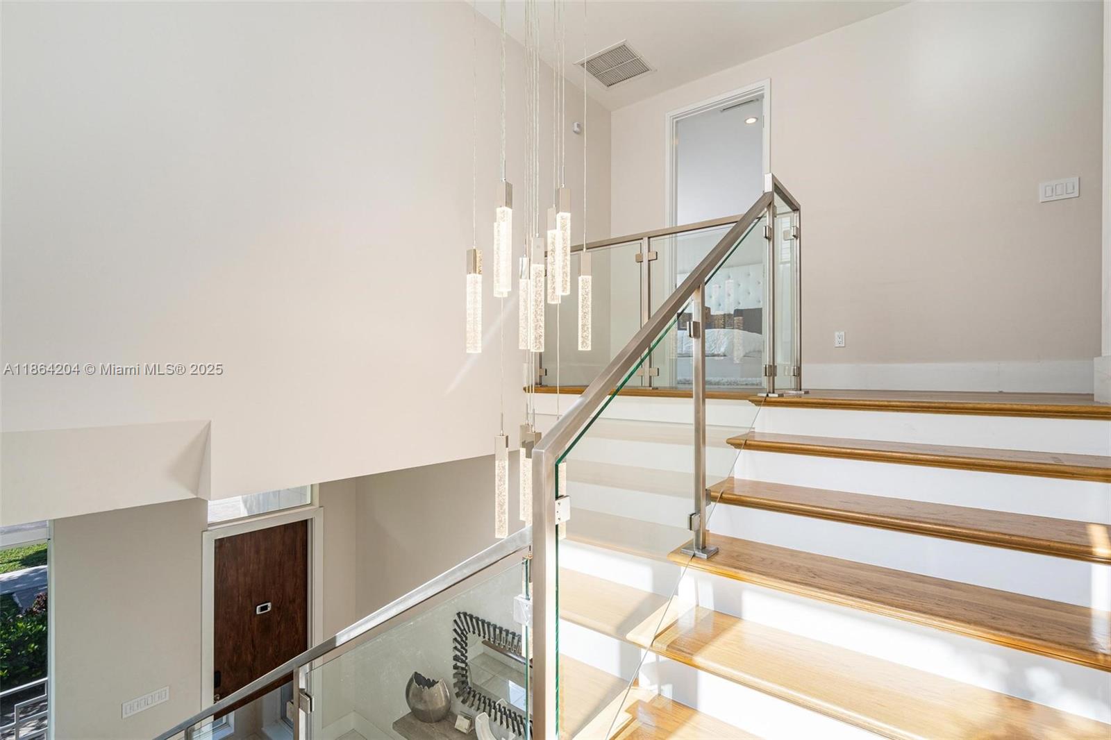 LAUDERDALE BEACH EXT UNIT - Residential