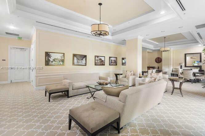 METROPOLITAN CONDO - Residential Lease