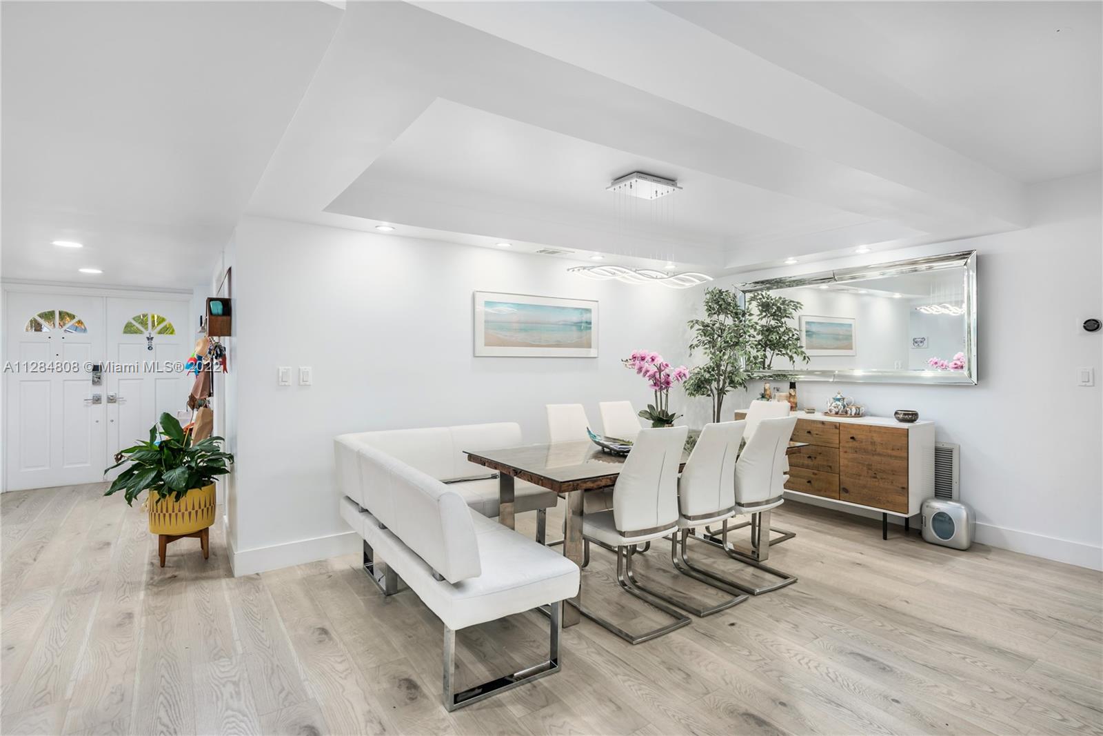 BISCAYNE KEY ESTATES - Residential