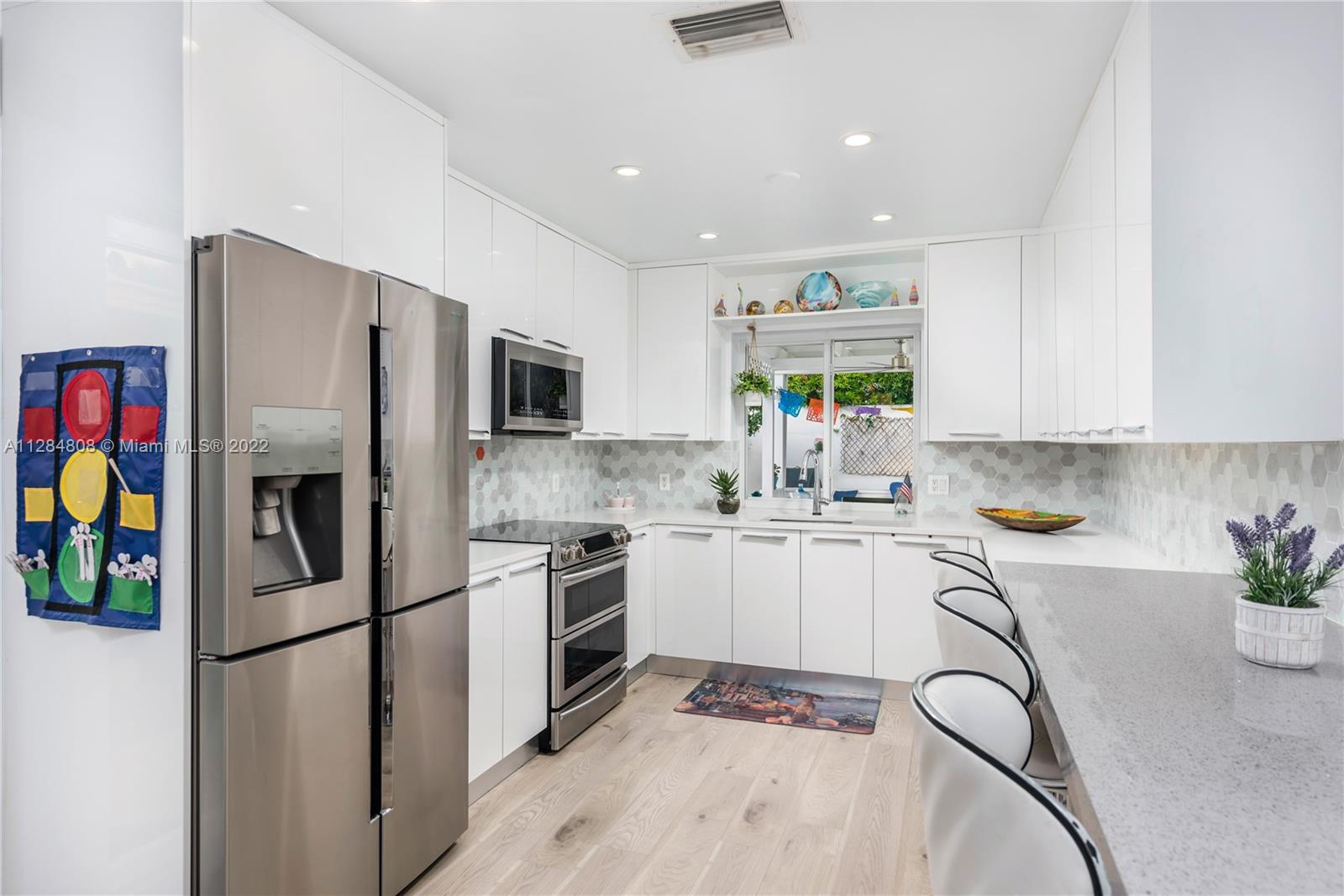 BISCAYNE KEY ESTATES - Residential