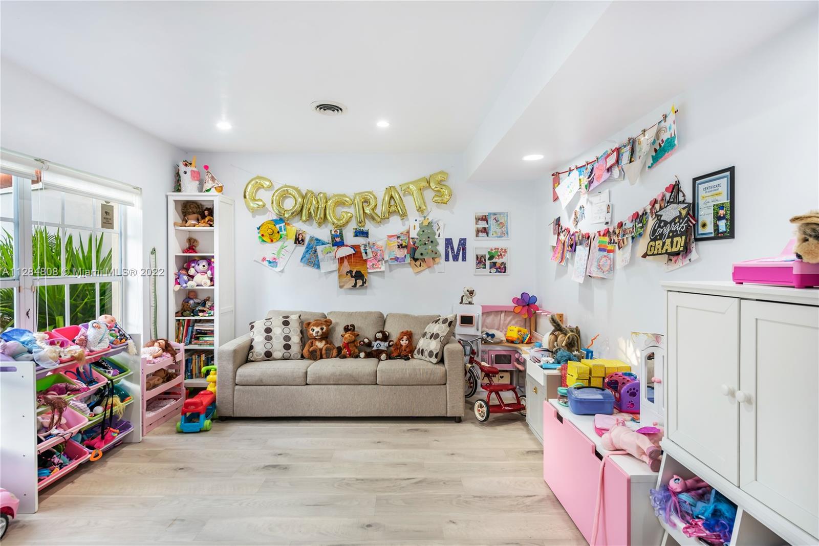 BISCAYNE KEY ESTATES - Residential