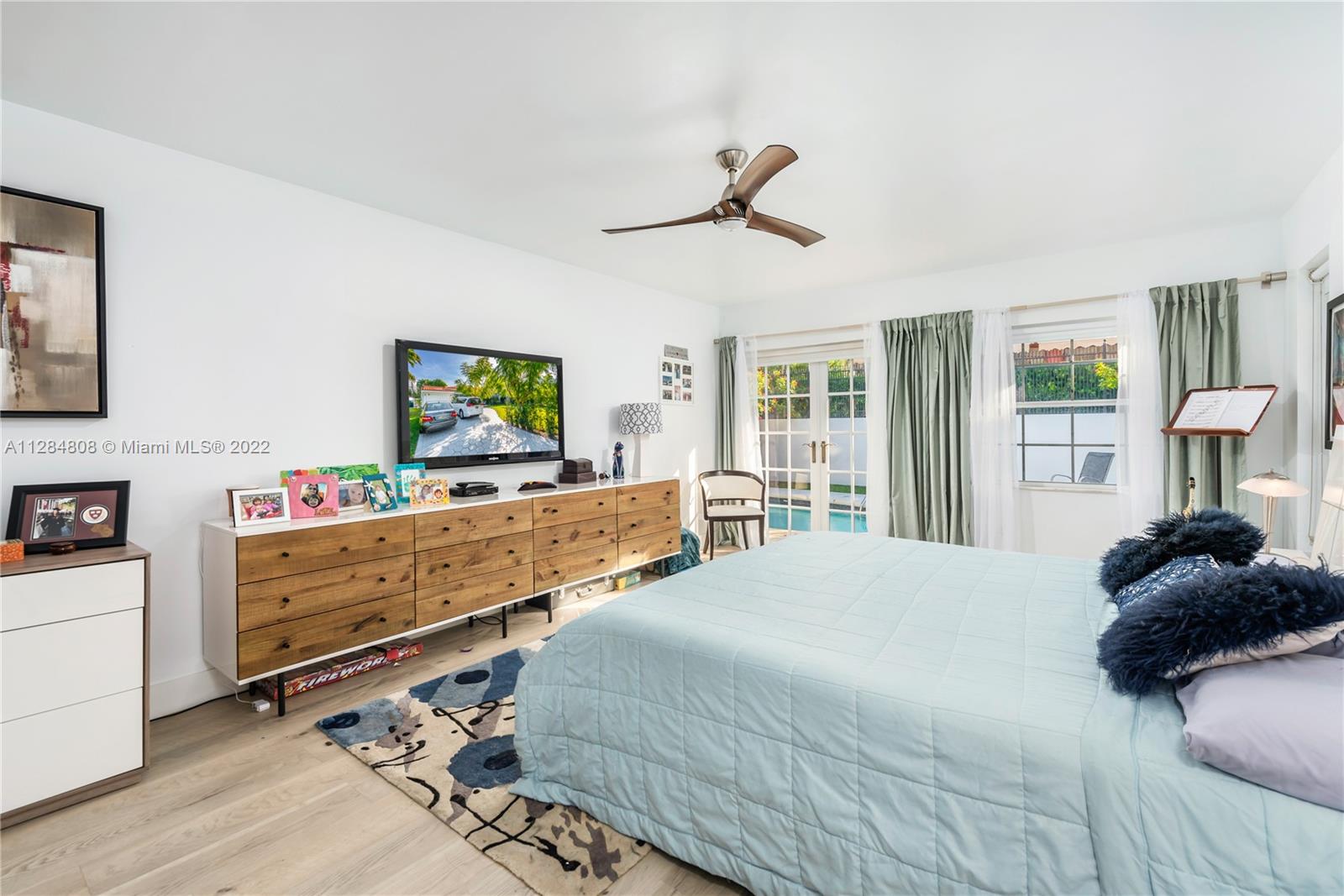 BISCAYNE KEY ESTATES - Residential