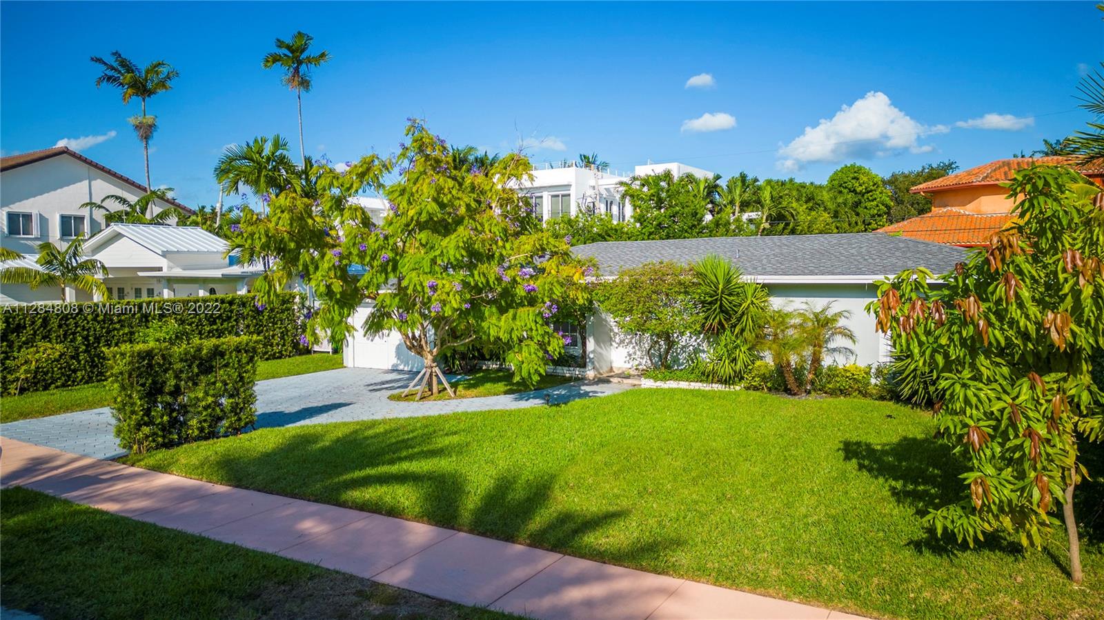 BISCAYNE KEY ESTATES - Residential
