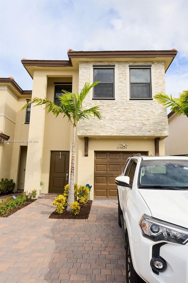 ALLAPATTAH GDNS - Residential