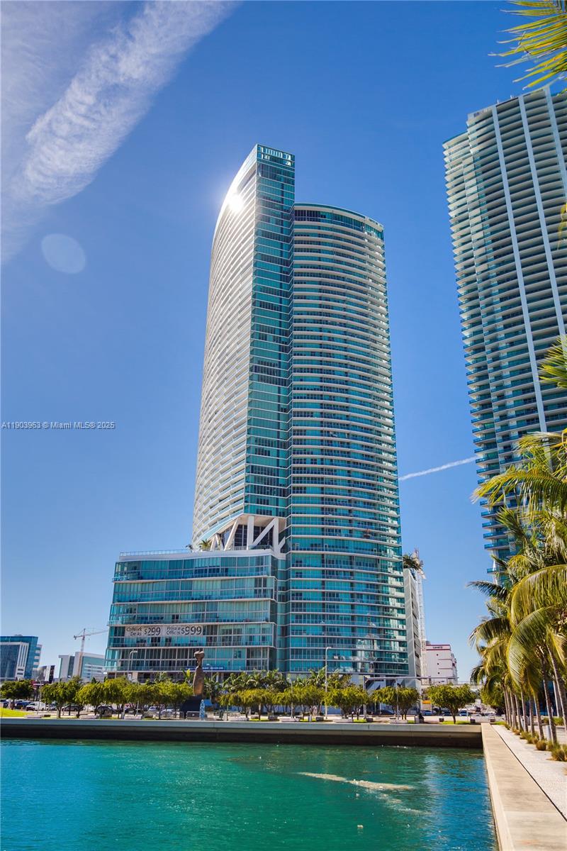 MARINABLUE CONDO - Residential Lease