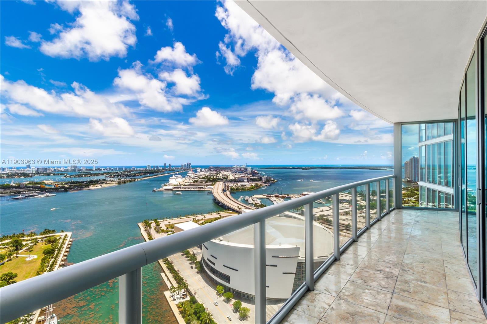 MARINABLUE CONDO - Residential Lease