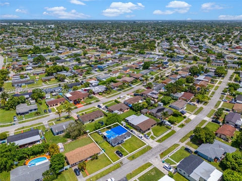 Tiny photo for 14125 SW 109th Pl, Miami, FL 33176 (MLS # A12043609)