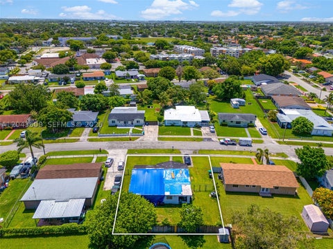 Tiny photo for 14125 SW 109th Pl, Miami, FL 33176 (MLS # A12043609)