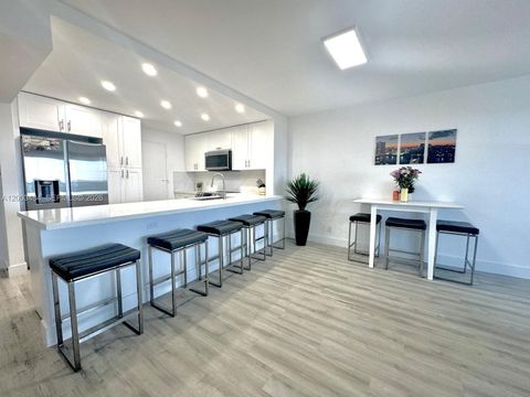 Photo of 3800 S Ocean Dr #1812, Hollywood, FL 33019 (MLS # A12003484)