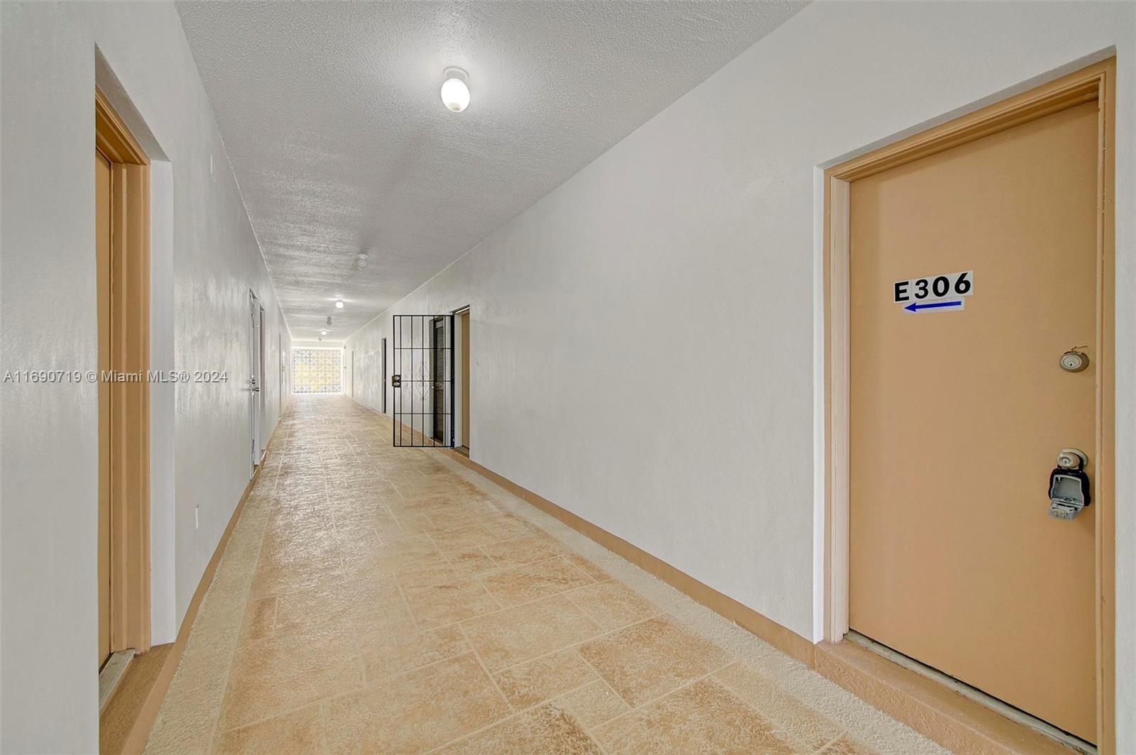 RIVER SHORES CONDO - Residential