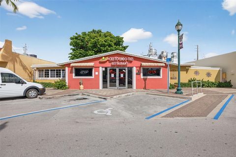 View photos, virtual tours, details... 91 NE 44th St Oakland Park FL 33334