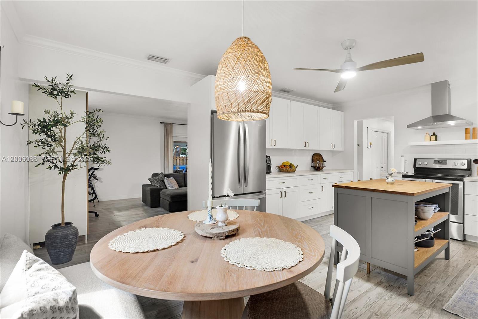 BAHIA MAR ESTS - Residential