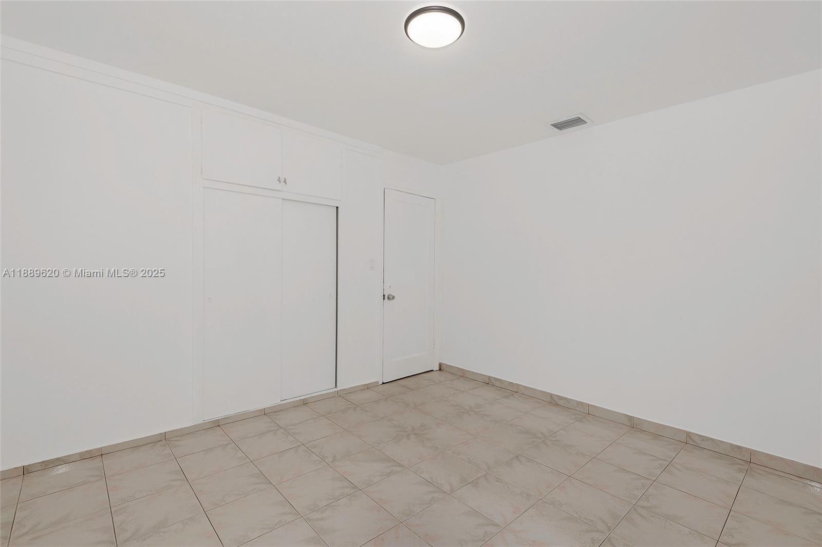 NICHOLS HEIGHTS - Residential