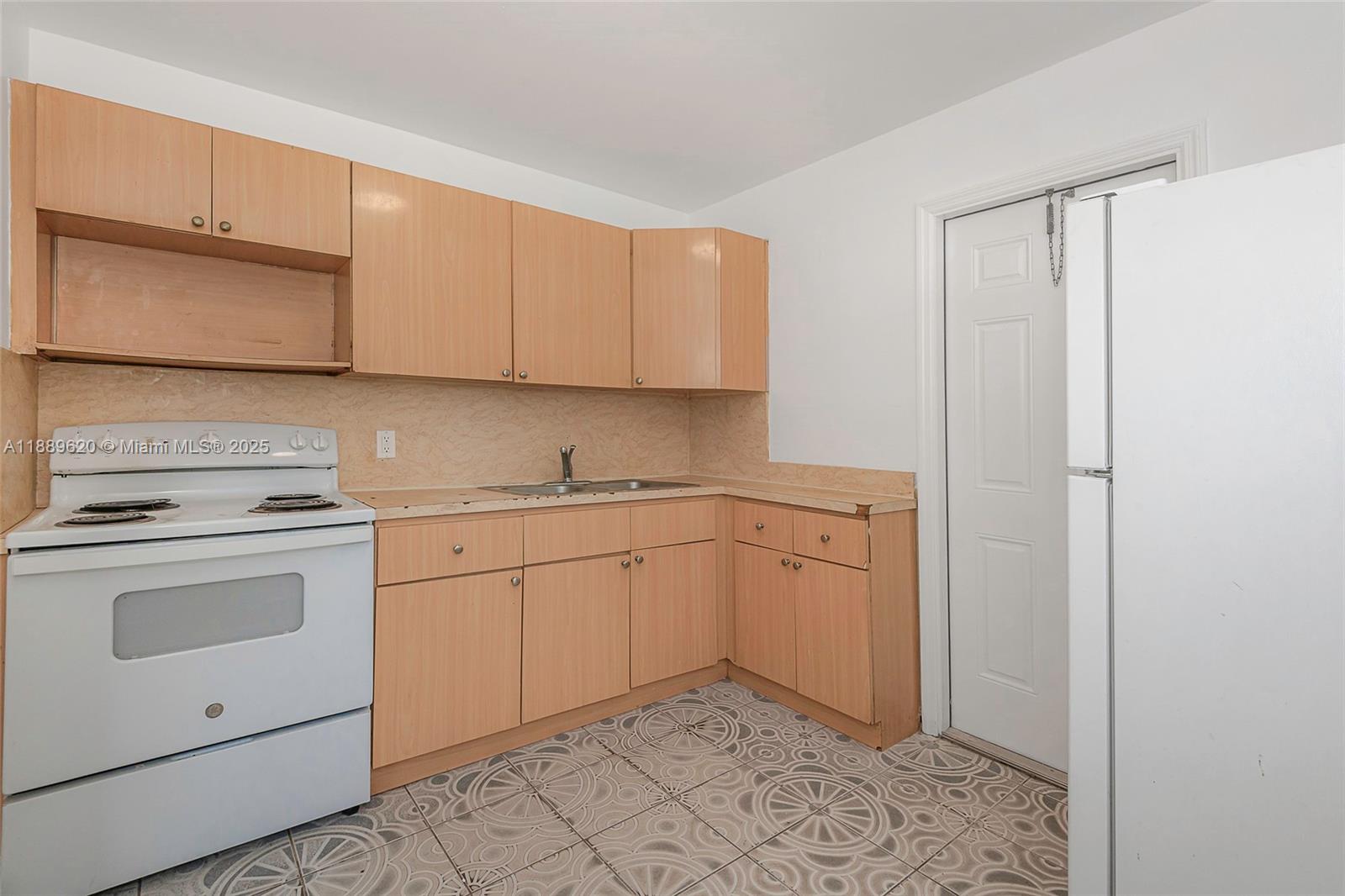 NICHOLS HEIGHTS - Residential