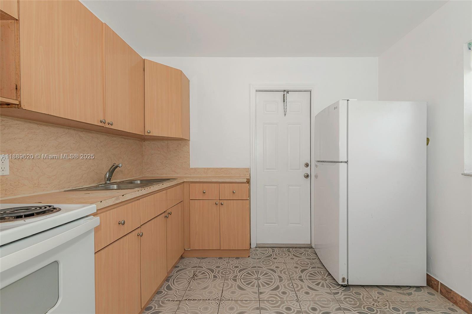 NICHOLS HEIGHTS - Residential