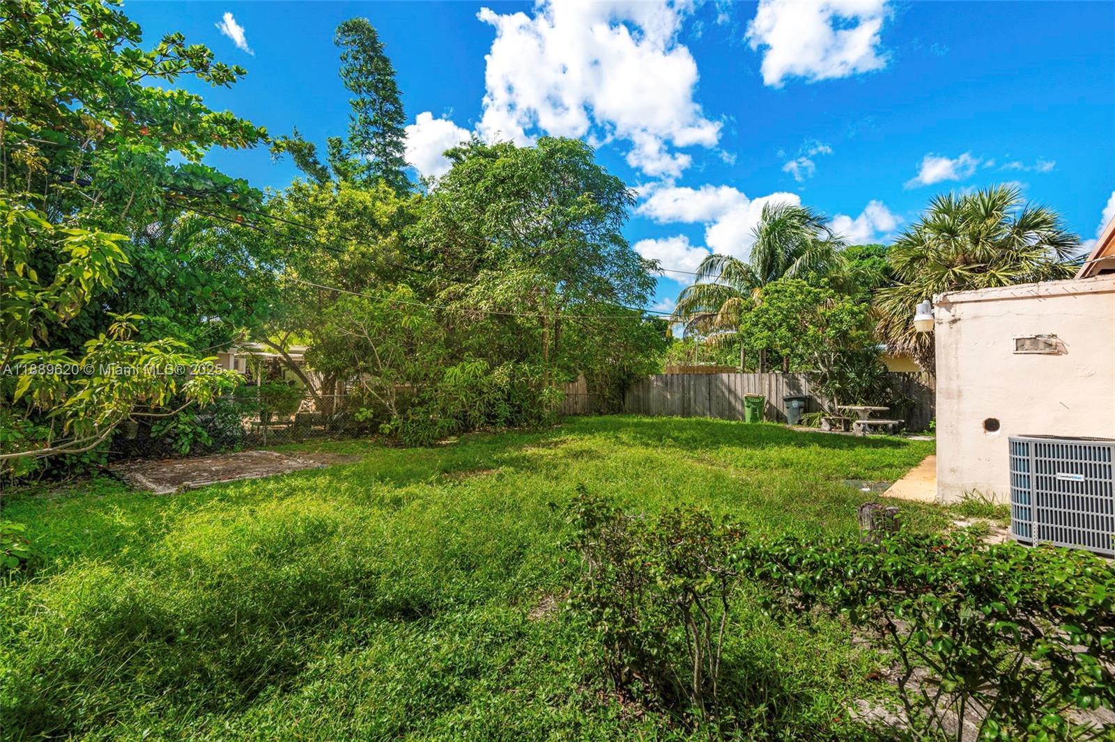 NICHOLS HEIGHTS - Residential