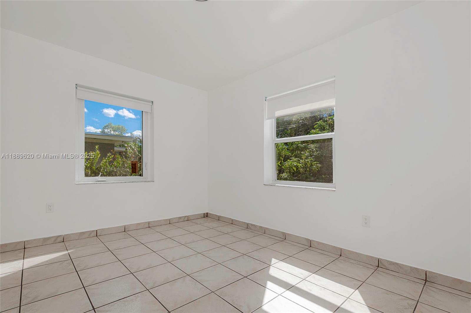 NICHOLS HEIGHTS - Residential