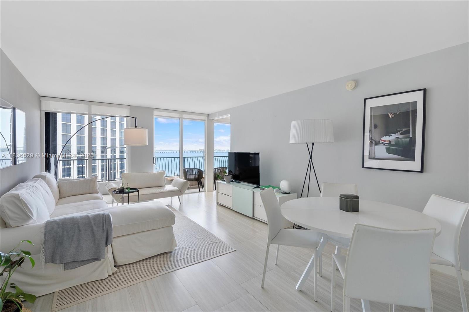 555 NE 15th St 11D