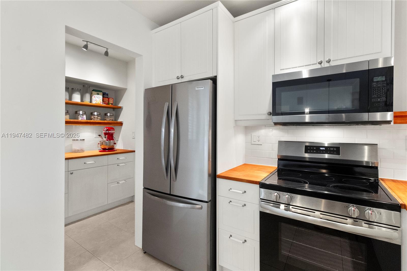 BOULEVARD HEIGHTS SECTION - Residential