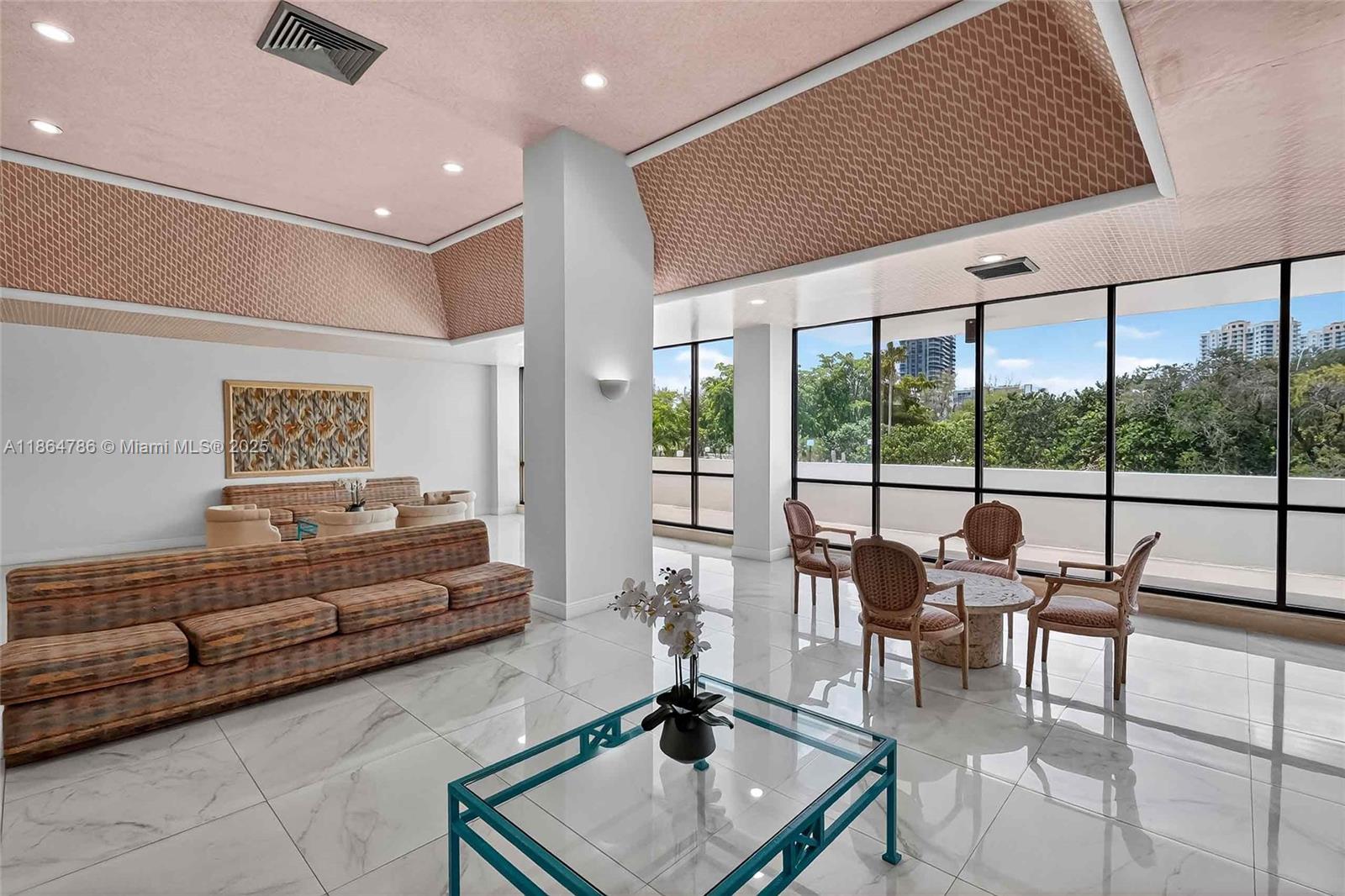 OLYMPUS CONDO PHASE - Residential