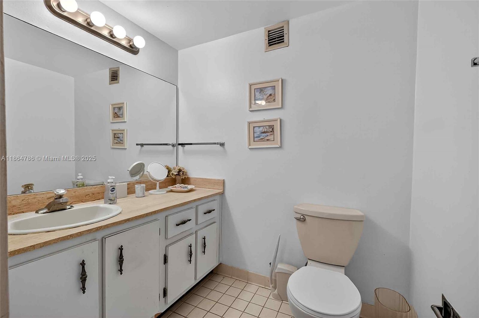 OLYMPUS CONDO PHASE - Residential