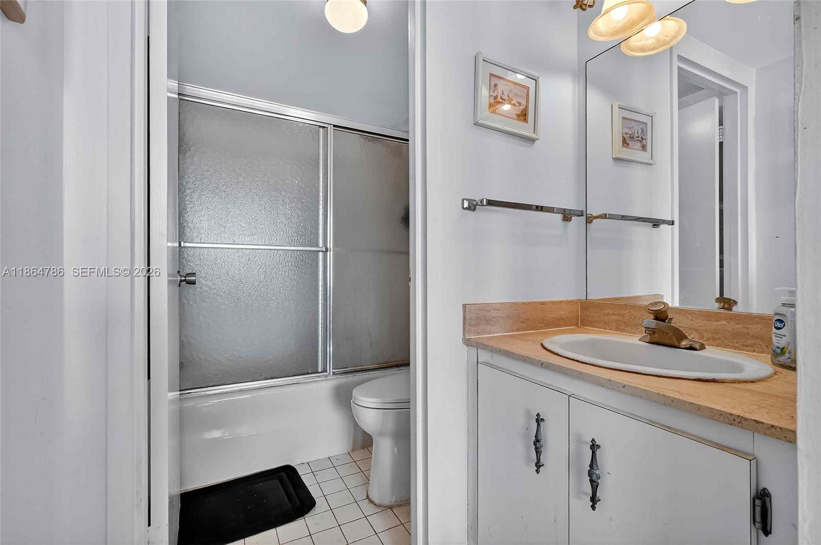 OLYMPUS CONDO PHASE - Residential