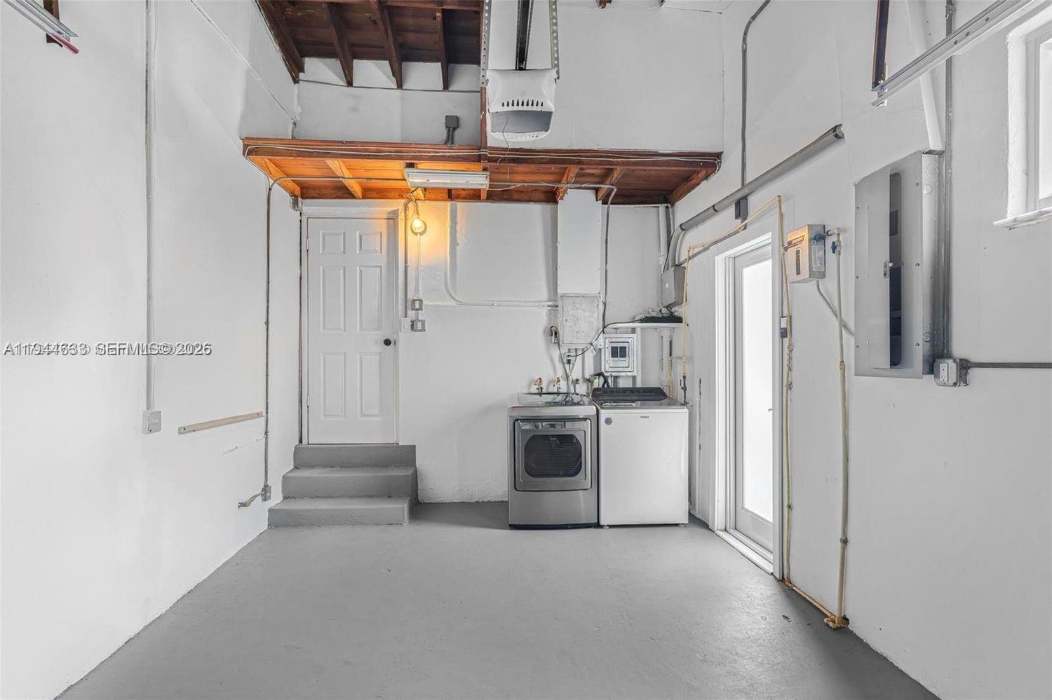 CORAL GABLES GRANADA SEC - Residential