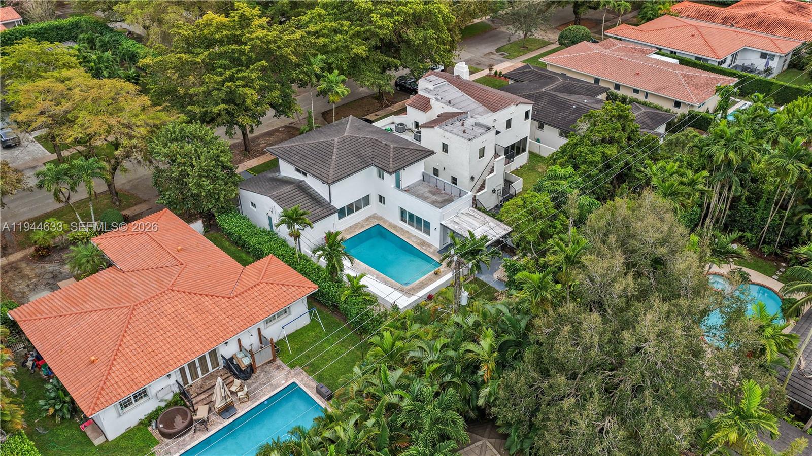 CORAL GABLES GRANADA SEC - Residential