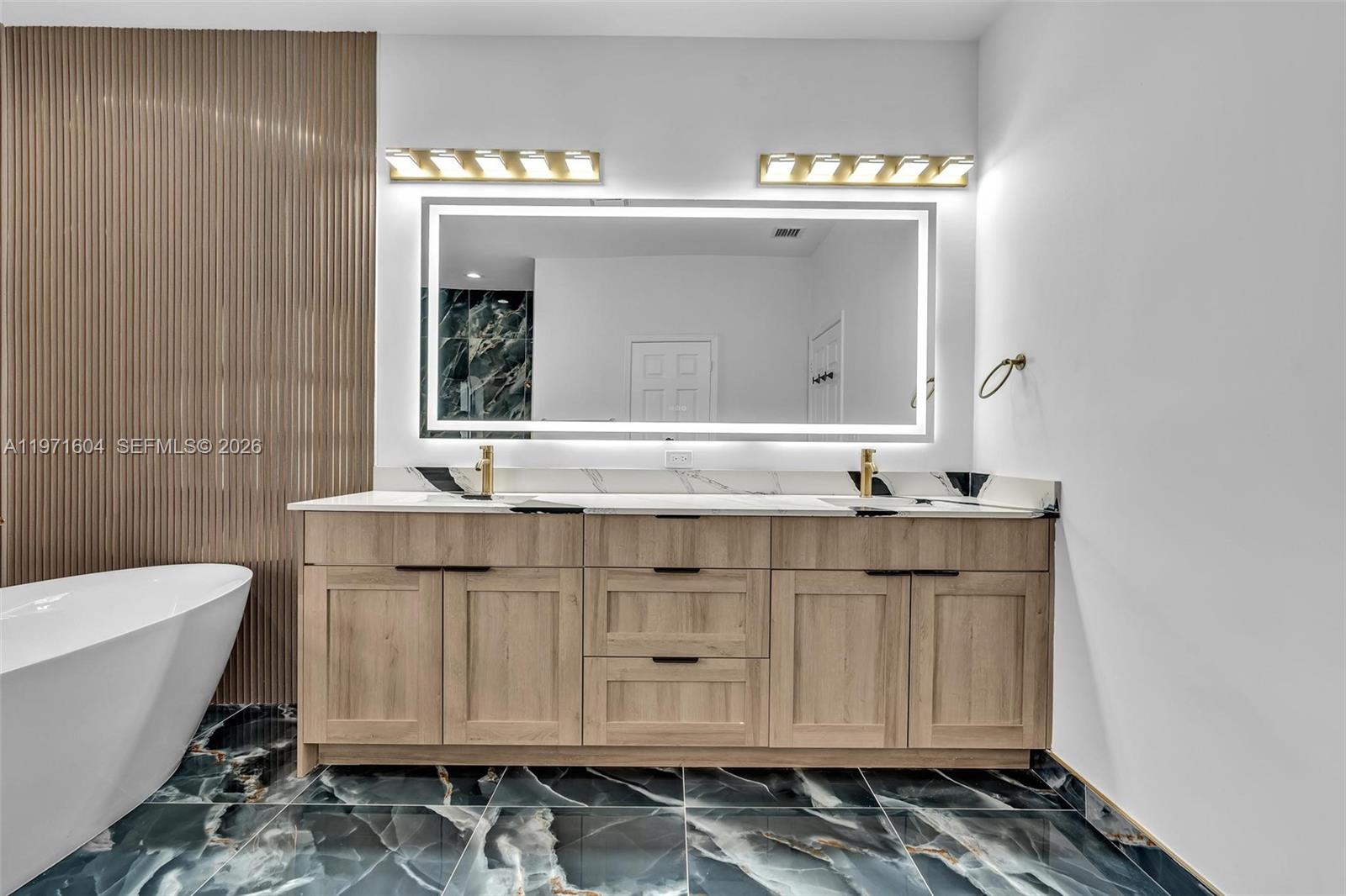 KAPOK VILLAGE ESTATES - Residential